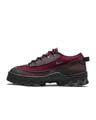 Nike Lahar Low Women s Shoe. Nike CA